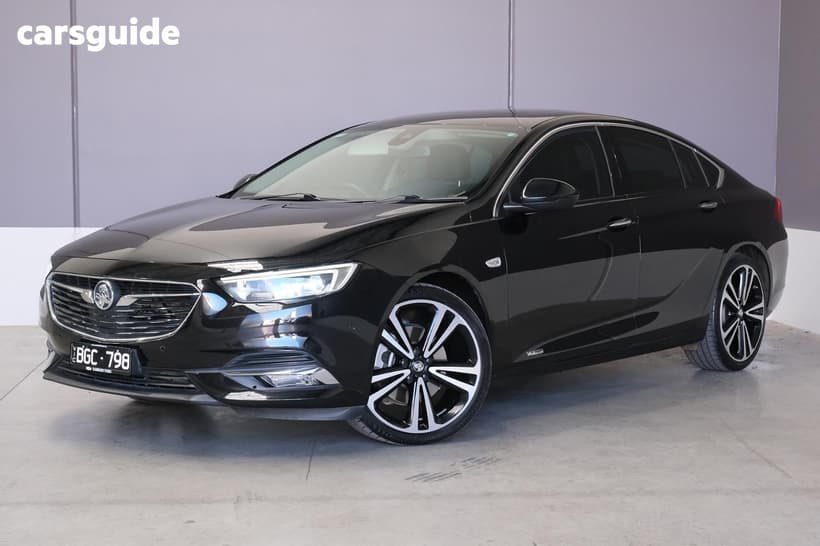 Black 2017 Holden Calais Liftback V