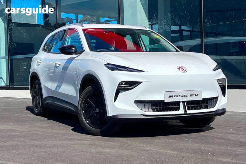 White 2025 MG MGS5 EV Wagon Excite 49