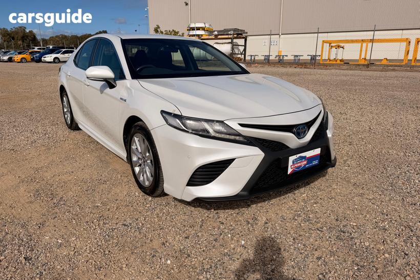 White 2019 Toyota Camry Sedan Ascent Sport (Hybrid)