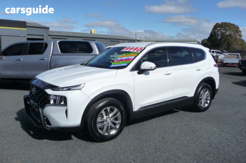 White 2020 Hyundai Santa FE Wagon Crdi (Awd)