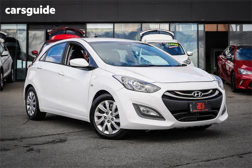 White 2013 Hyundai I30 Hatchback Active 1.6 Crdi