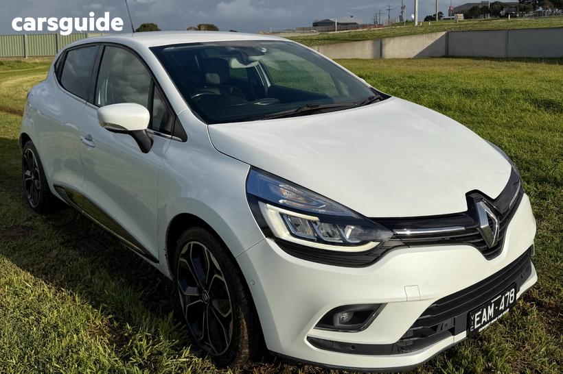 White 2019 Renault Clio Hatchback Intens