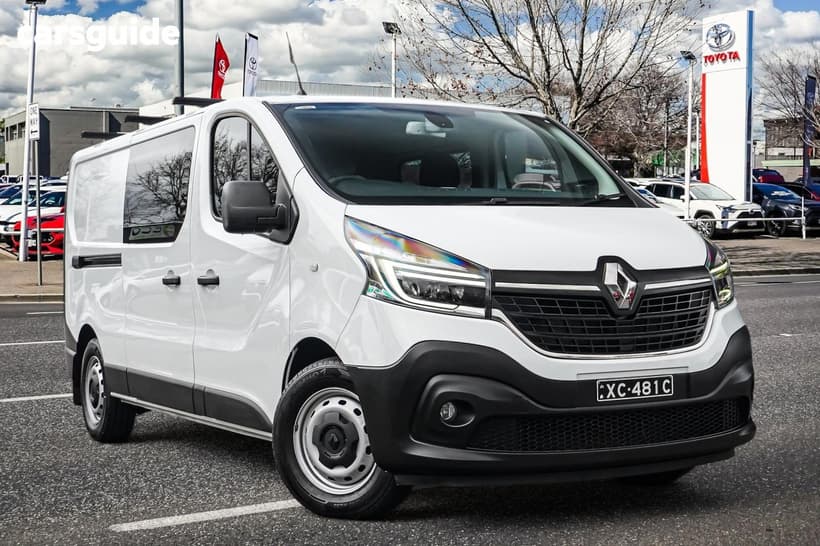 White 2022 Renault Trafic Van L2 Lwb Premium Crew (125Kw)