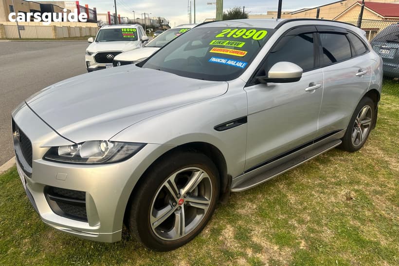 Silver 2016 Jaguar F-Pace Wagon 20D Prestige
