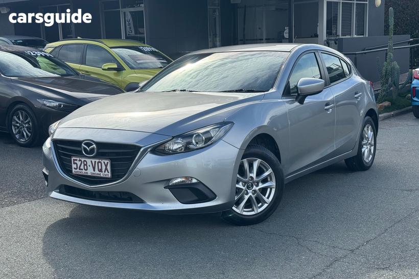 Silver 2015 Mazda 3 Hatchback Neo