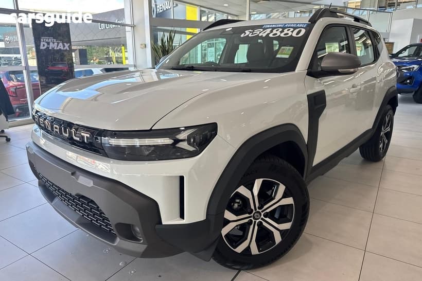 White 2025 Renault Duster Wagon Evolution (4X2)