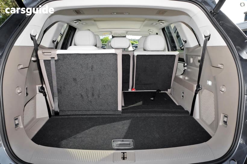Grey 2025 MG Qs Wagon Essence Awd