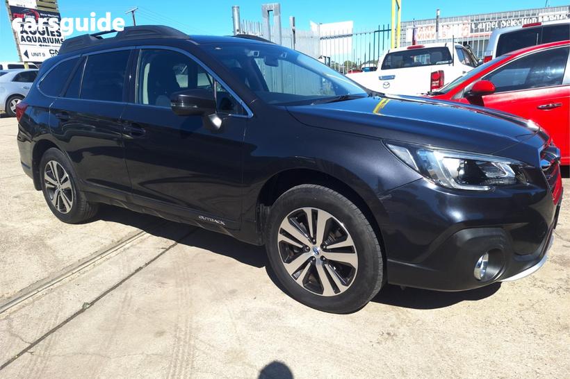 Grey 2018 Subaru Outback Wagon 2.5I