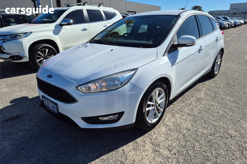White 2016 Ford Focus Hatchback Trend