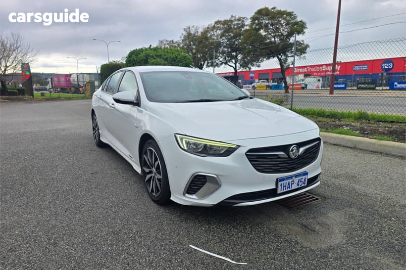 White 2018 Holden Commodore Liftback Rs