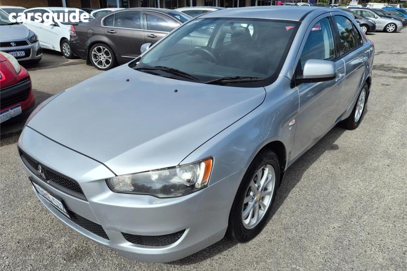 Silver 2011 Mitsubishi Lancer Sedan Sx