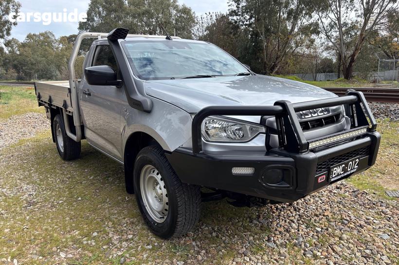 Silver 2021 Isuzu D-MAX Cab Chassis Sx (4X4)