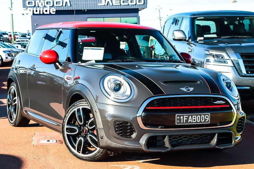 Grey 2018 Mini Cooper Hatchback John Cooper Works 3D Hatch