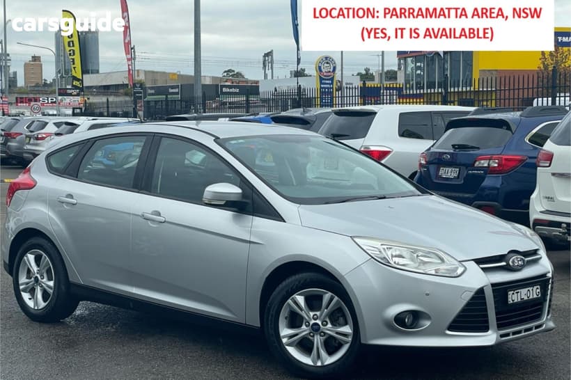 Silver 2014 Ford Focus Hatchback Trend