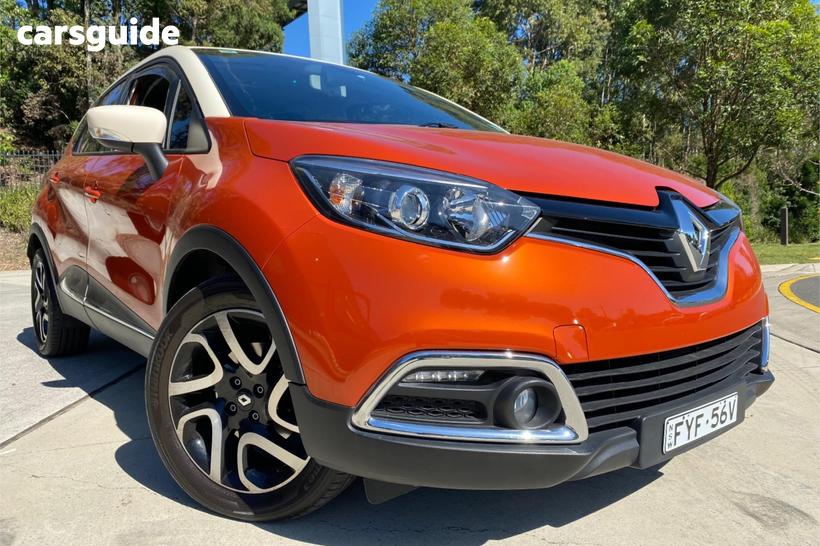 Orange 2015 Renault Captur Wagon Dynamique