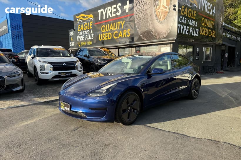Blue 2022 Tesla Model 3 Sedan Rear-Wheel Drive