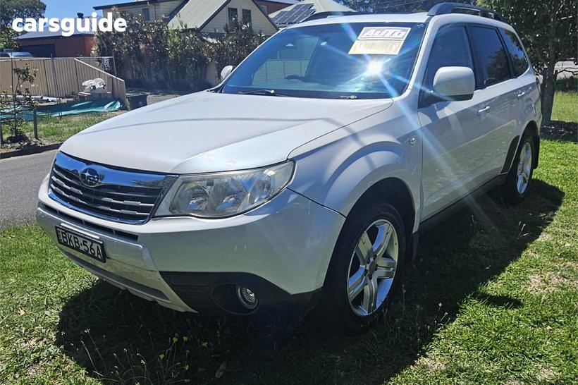 White 2009 Subaru Forester Wagon Xs Premium
