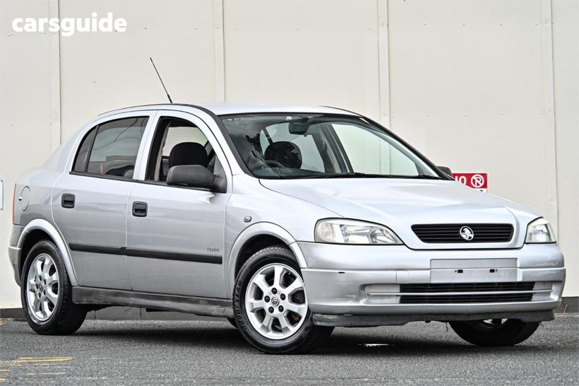 Silver 2005 Holden Astra Hatchback Classic
