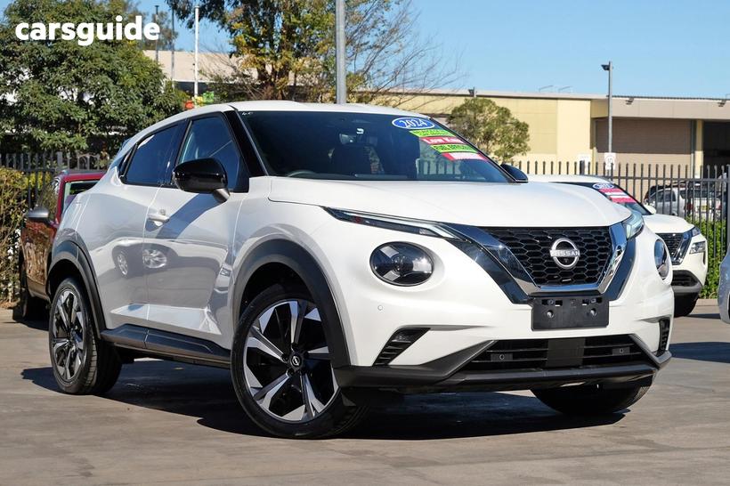 White 2024 Nissan Juke Hatchback St-L