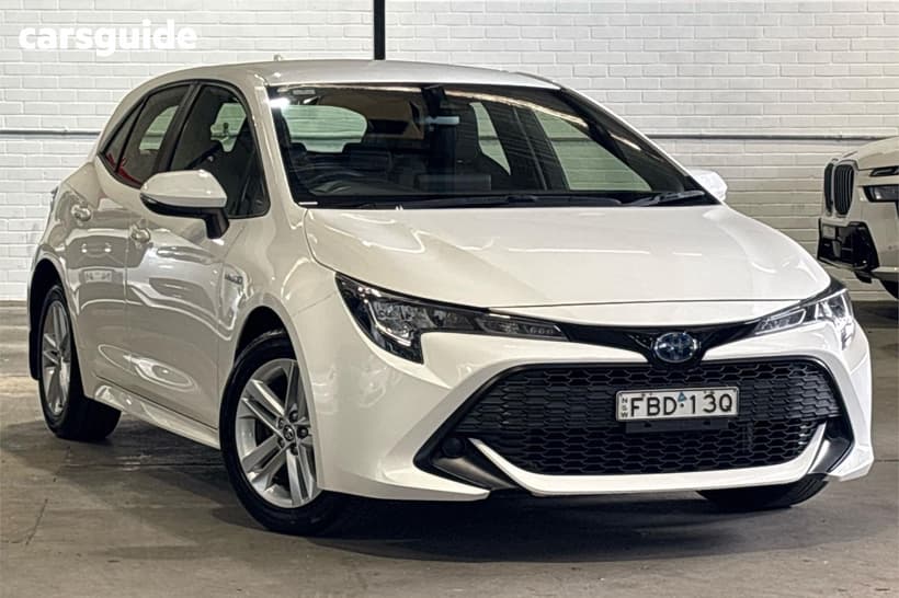 White 2021 Toyota Corolla Hatchback Ascent Sport Hybrid