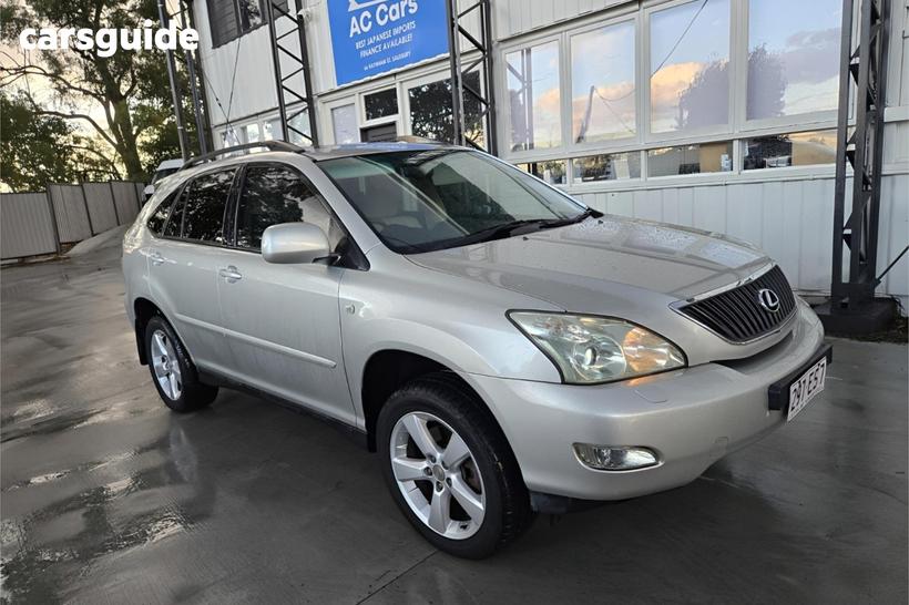 Silver 2004 Lexus RX330 Wagon Sports