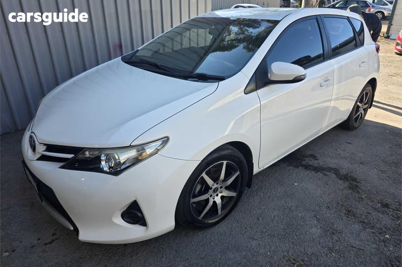 White 2013 Toyota Corolla Hatchback Ascent