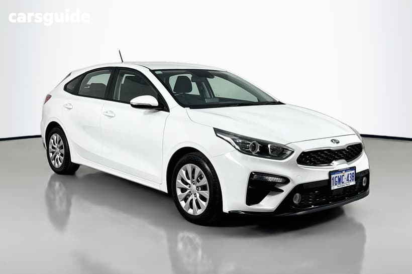 White 2019 Kia Cerato Hatchback Si