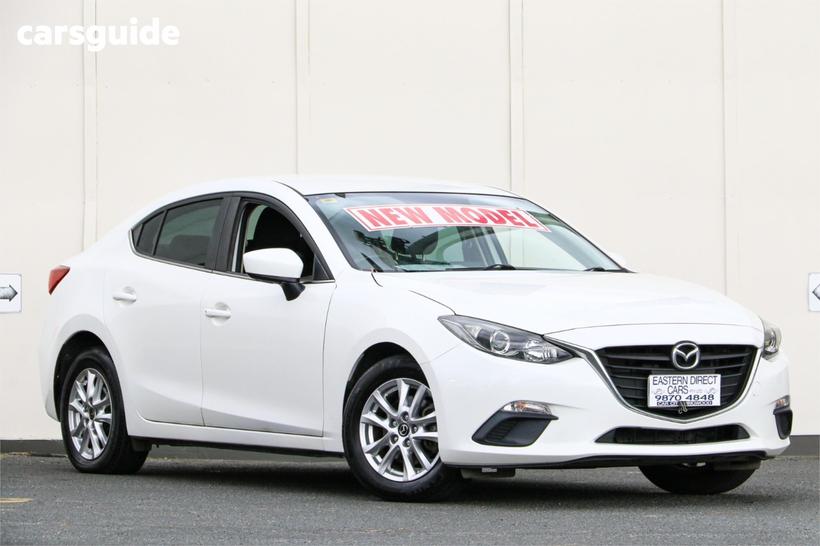 White 2014 Mazda 3 Sedan Maxx