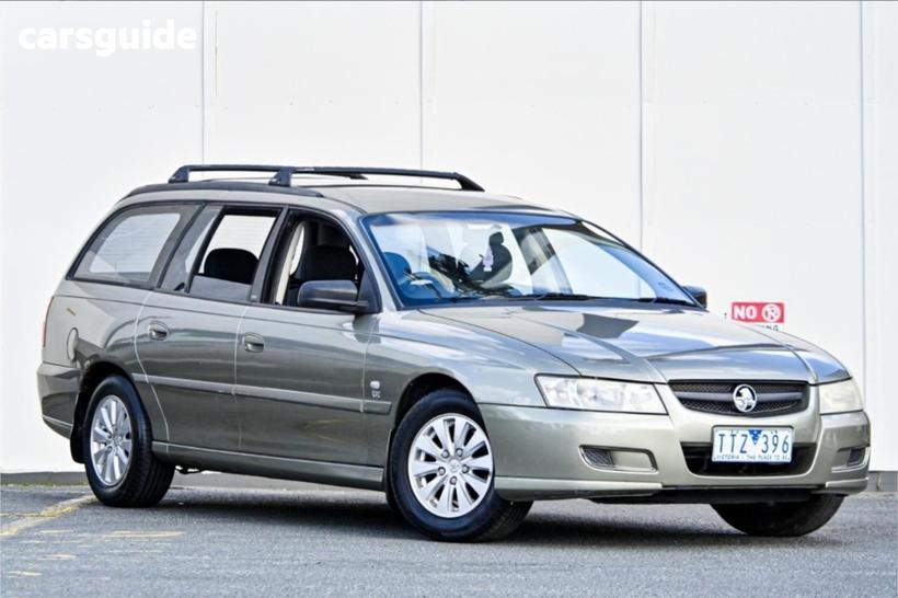 Green 2004 Holden Commodore Wagon Acclaim