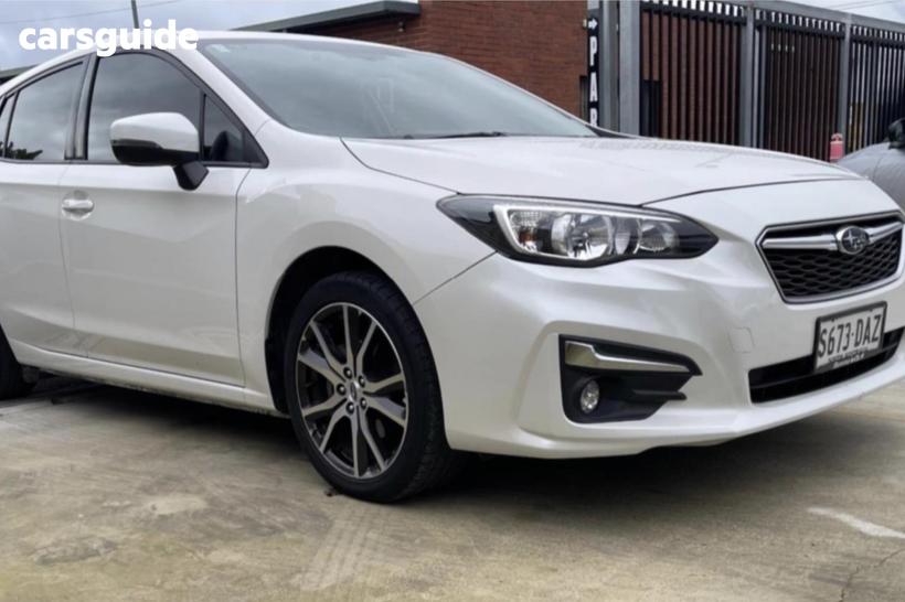 White 2017 Subaru Impreza Hatchback 2.0P Premium (Awd)