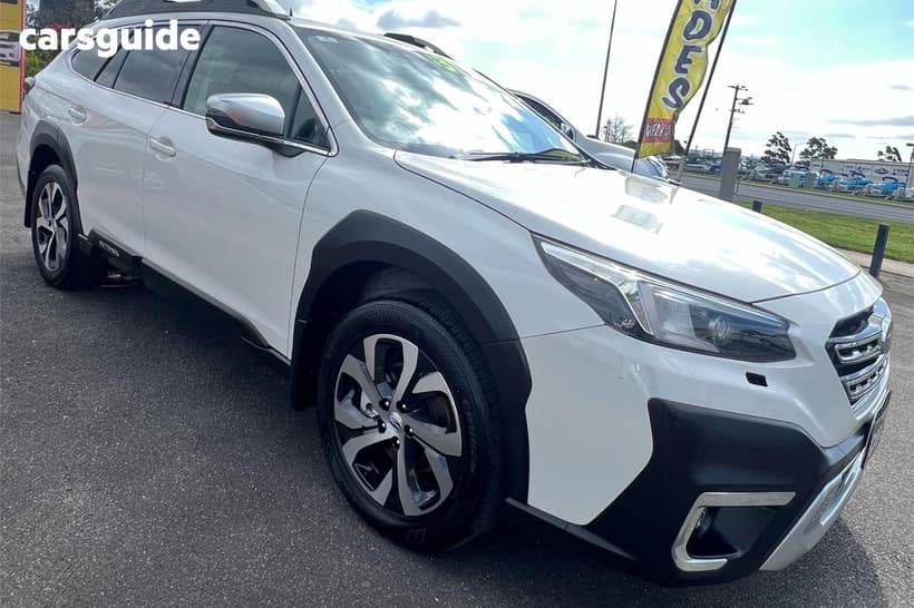 White 2021 Subaru Outback Wagon Awd Touring
