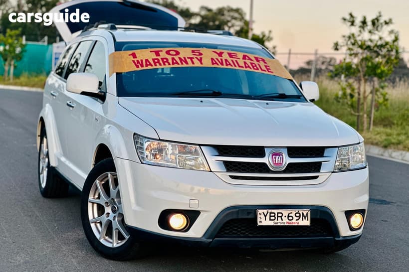 White 2015 Fiat Freemont Wagon Lounge