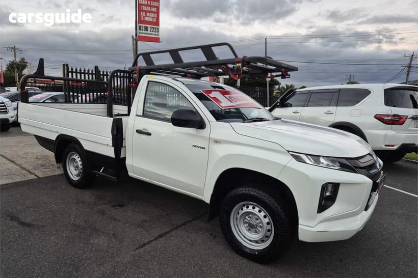 White 2021 Mitsubishi Triton Cab Chassis Glx (4X2)