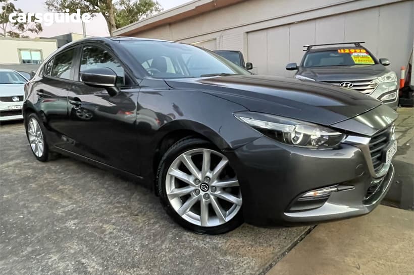 Grey 2016 Mazda 3 Hatchback Neo
