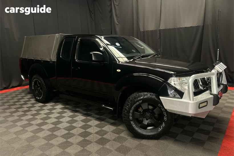 Black 2013 Nissan Navara King Cab Pickup St-X (4X4)