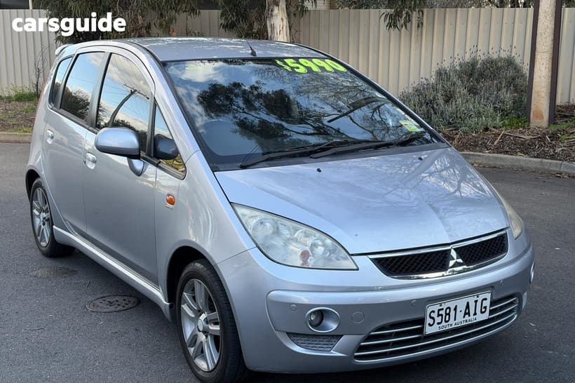 2010 Mitsubishi Colt Hatchback Vr-X