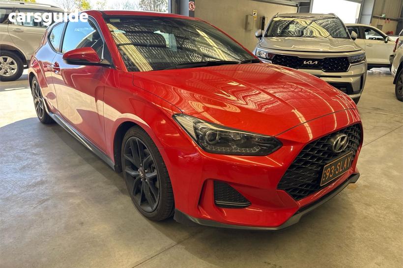 Beige 2019 Hyundai Veloster Coupe Turbo