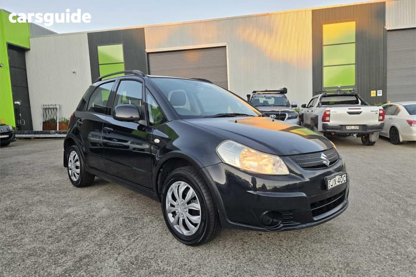 Black 2009 Suzuki SX4 Hatchback Awd