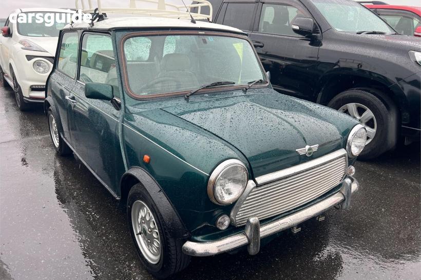 Green 1997 Rover Mini Hatch 2WD