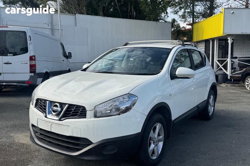 White 2011 Nissan Dualis Wagon St (4X2)