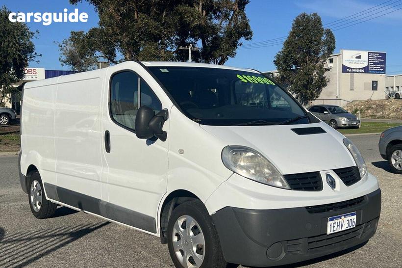 White 2014 Renault Trafic Van 2.0 Dci Swb