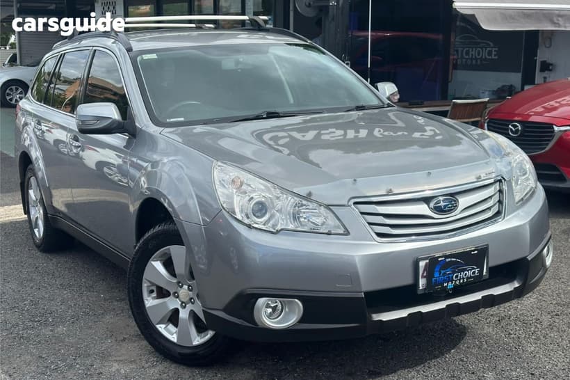 Silver 2009 Subaru Outback Wagon 2.5I