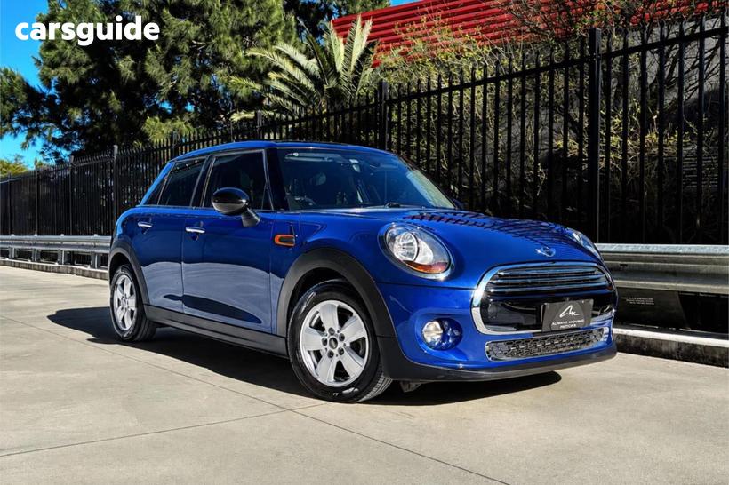 Blue 2015 Mini Cooper Hatchback 5D Hatch
