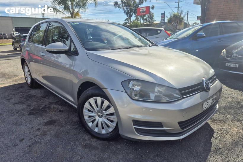 Silver 2013 Volkswagen Golf Hatchback 90 Tsi