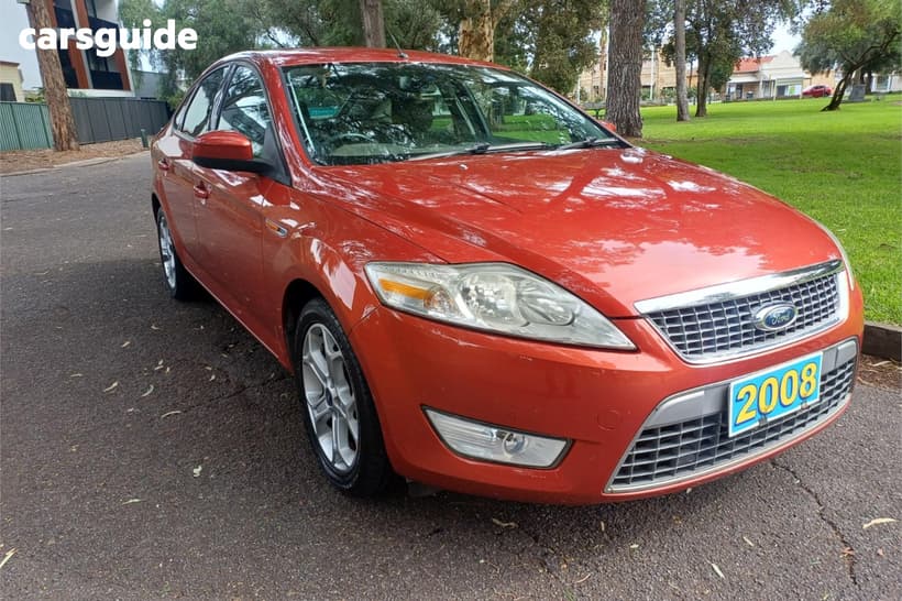 Orange 2008 Ford Mondeo Hatchback Zetec