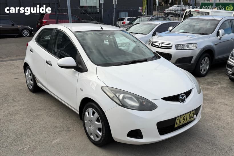 White 2008 Mazda 2 Hatchback Neo