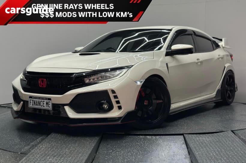 White 2017 Honda Civic Hatchback Type R