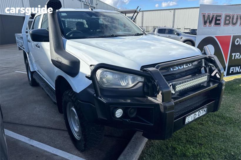 White 2022 Isuzu D-MAX Crew Cab Chassis Sx (4X4)