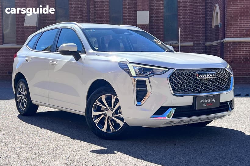 White 2024 GWM Haval Jolion Wagon Premium
