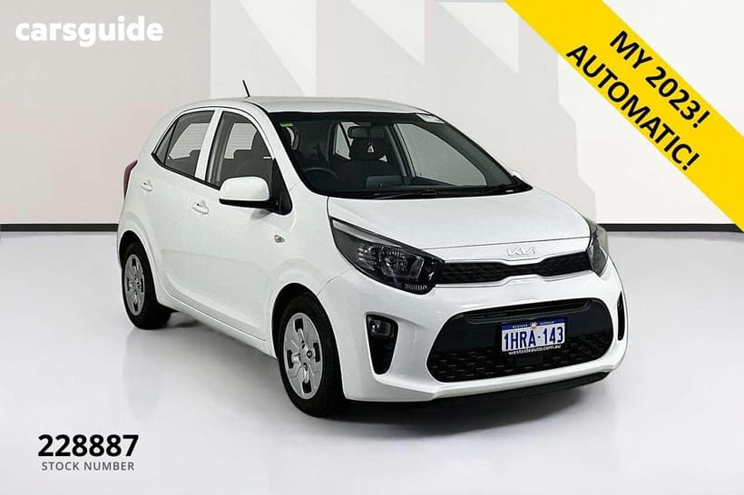 White 2022 Kia Picanto Hatchback S (Pe)